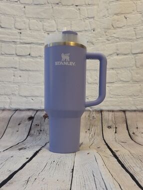 Stanley Lavender Quencher Travel Mug 40 oz
